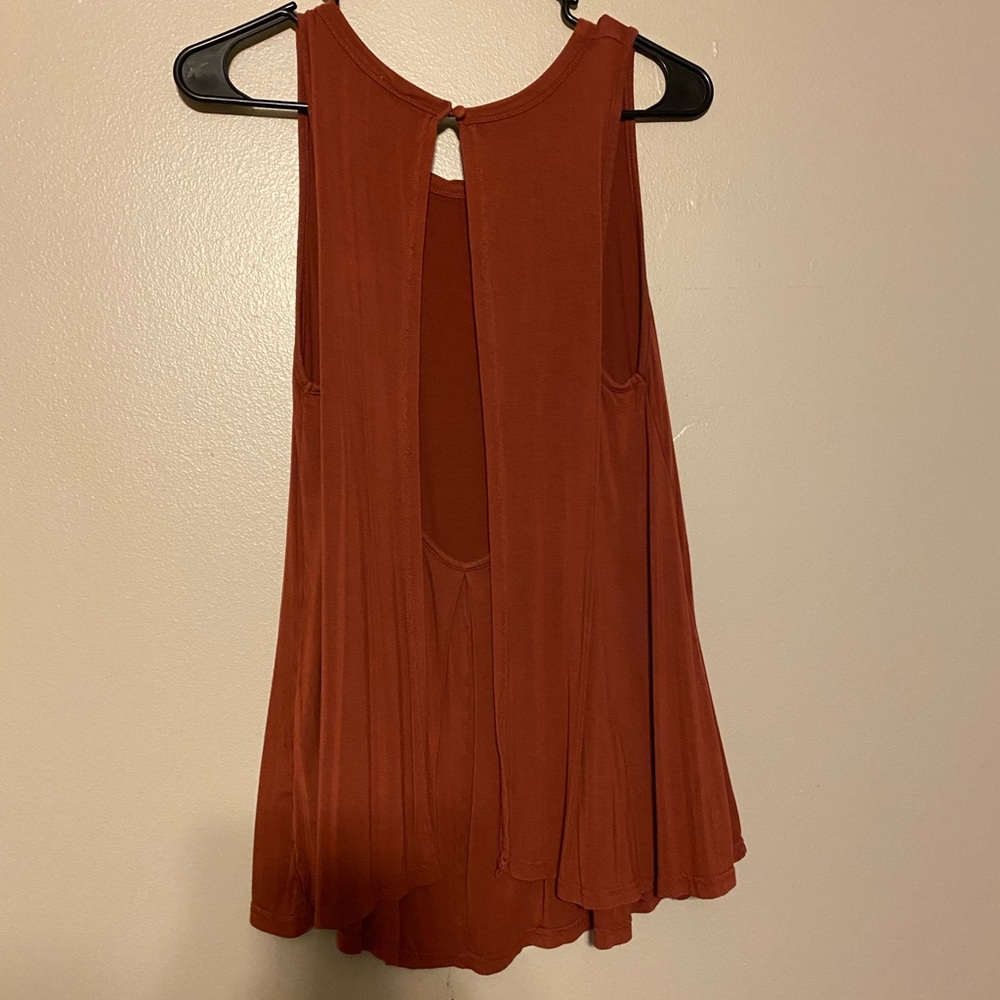 Andree Rust Tank Top - Picture 2 of 3